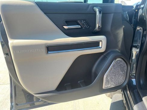 New 2026 GMC Hummer EV SUV w/ LPO, Sport Package image 10