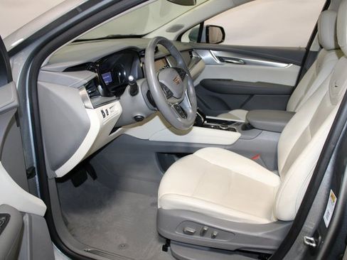 Certified 2023 Cadillac XT5 Premium Luxury image 7