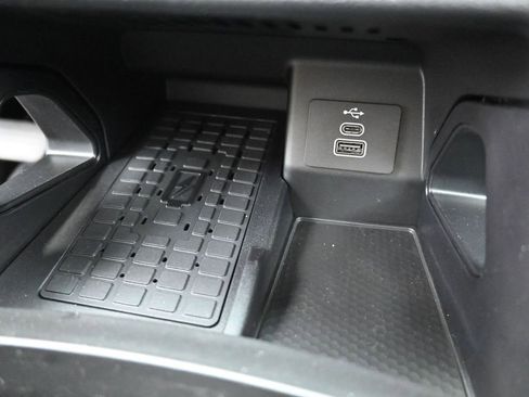 New 2025 Ford Ranger XLT w/ Equipment Group 301A High image 28