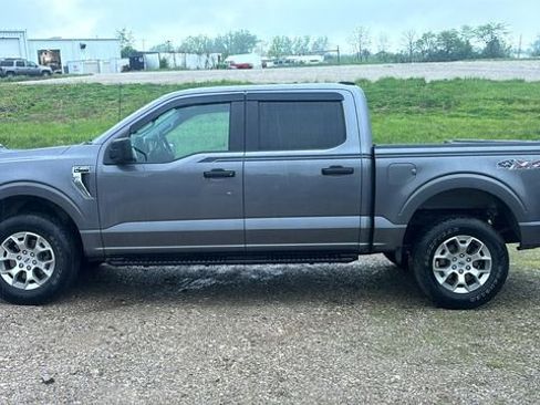 Used 2021 Ford F150 XLT AWD/4WD image 3