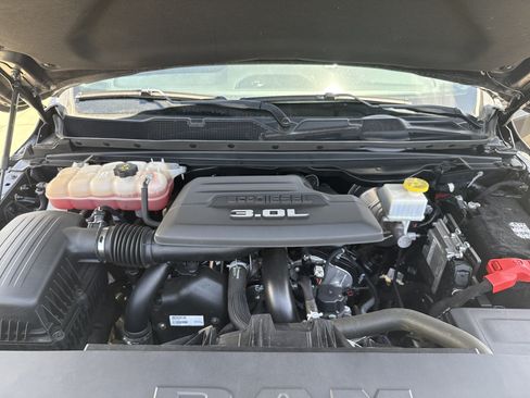 Used 2022 RAM 1500 Big Horn AWD/4WD image 19