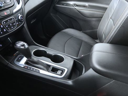 Used 2020 Chevrolet Equinox Premier AWD/4WD image 33