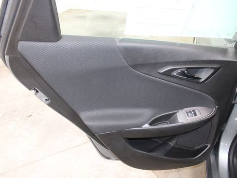 Used 2024 Chevrolet Malibu LT image 19