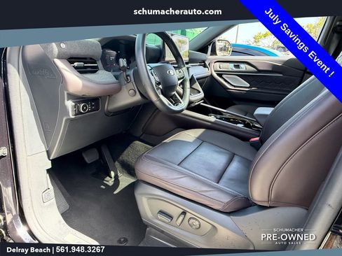 Used 2025 Ford Explorer Platinum w/ Ultimate Package RWD image 10