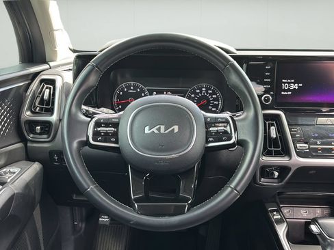 Used 2023 Kia Sorento S w/ Panoramic Sunroof Package FWD image 18