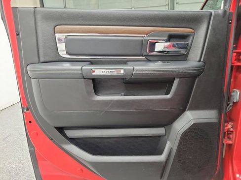 Used 2016 RAM 1500 Laramie AWD/4WD image 11