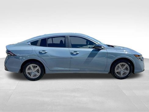New 2026 Nissan Sentra SV w/ Floor Mat Package FWD image 4
