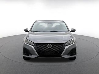 Used 2025 Nissan Altima 2.5 SV FWD video 2