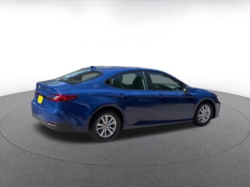 Used 2025 Toyota Camry LE FWD image 22
