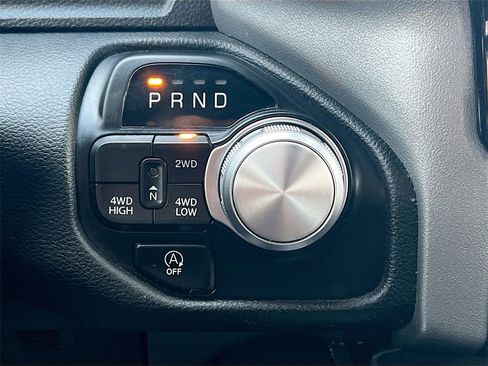 Used 2024 RAM 1500 Laramie image 17