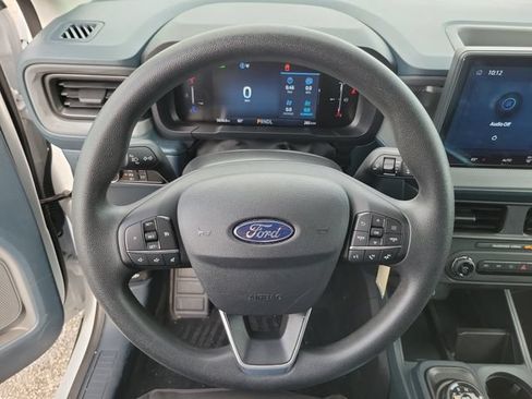 Certified 2025 Ford Maverick XL FWD image 21