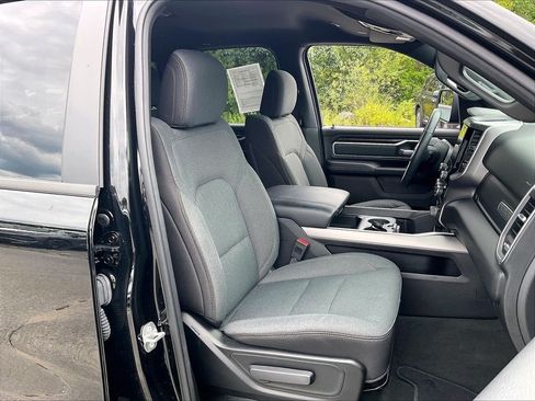 Used 2023 RAM 1500 Big Horn AWD/4WD image 10
