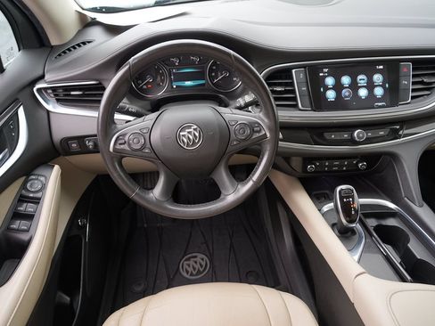 Used 2019 Buick Enclave Essence AWD/4WD image 20