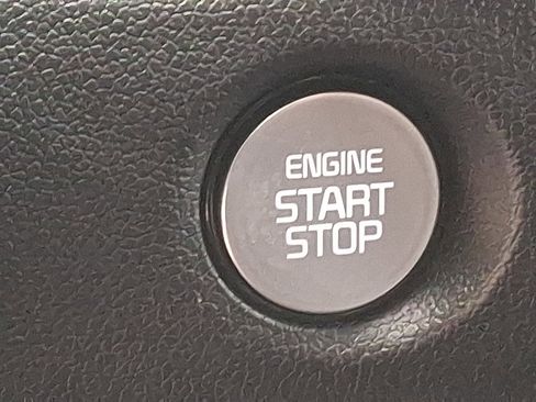 New 2026 Kia Sorento S FWD image 15