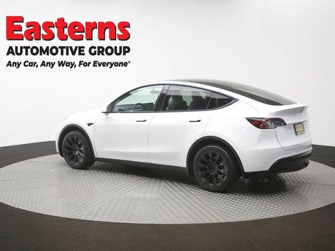 Used 2023 Tesla Model Y Long Range AWD/4WD image 59
