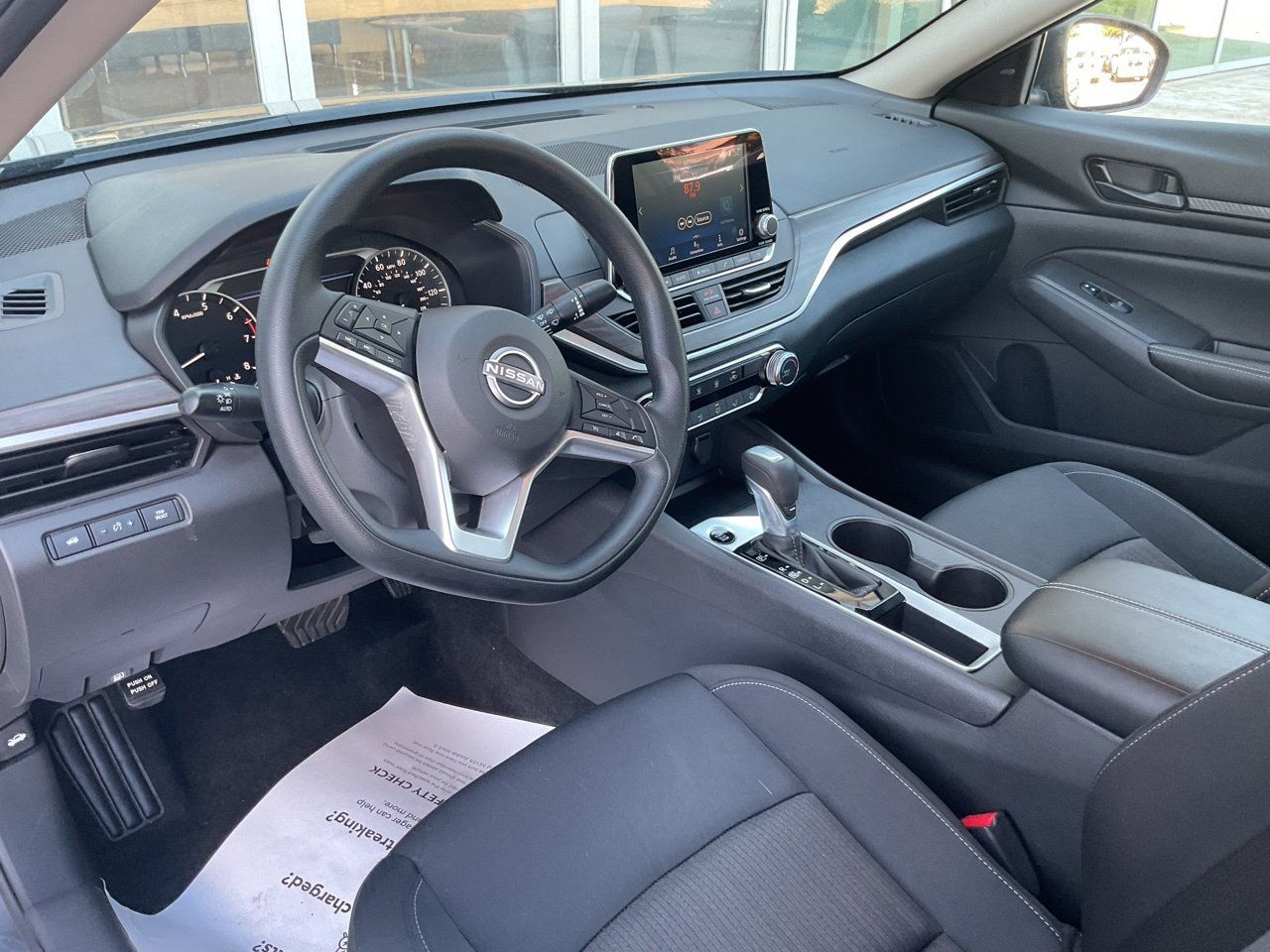 Used 2026 Nissan Altima 2.5 SV FWD image 12