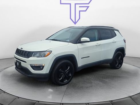 Used 2019 Jeep Compass Latitude AWD/4WD image 1