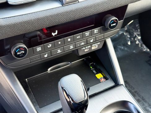 New 2026 Subaru Outback Premium image 34