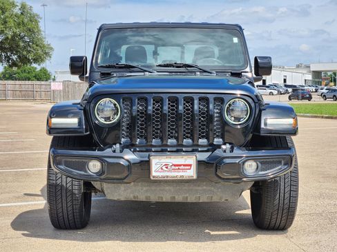 Used 2023 Jeep Gladiator Overland AWD/4WD image 7