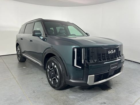 Used 2027 Kia Telluride EX AWD/4WD image 9