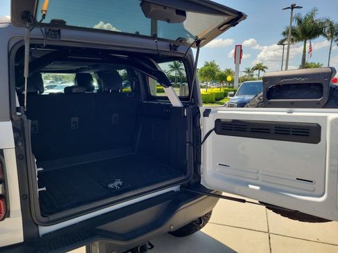 Used 2024 Ford Bronco Raptor w/ Interior Carbon Fiber Pack 6 AWD/4WD image 10