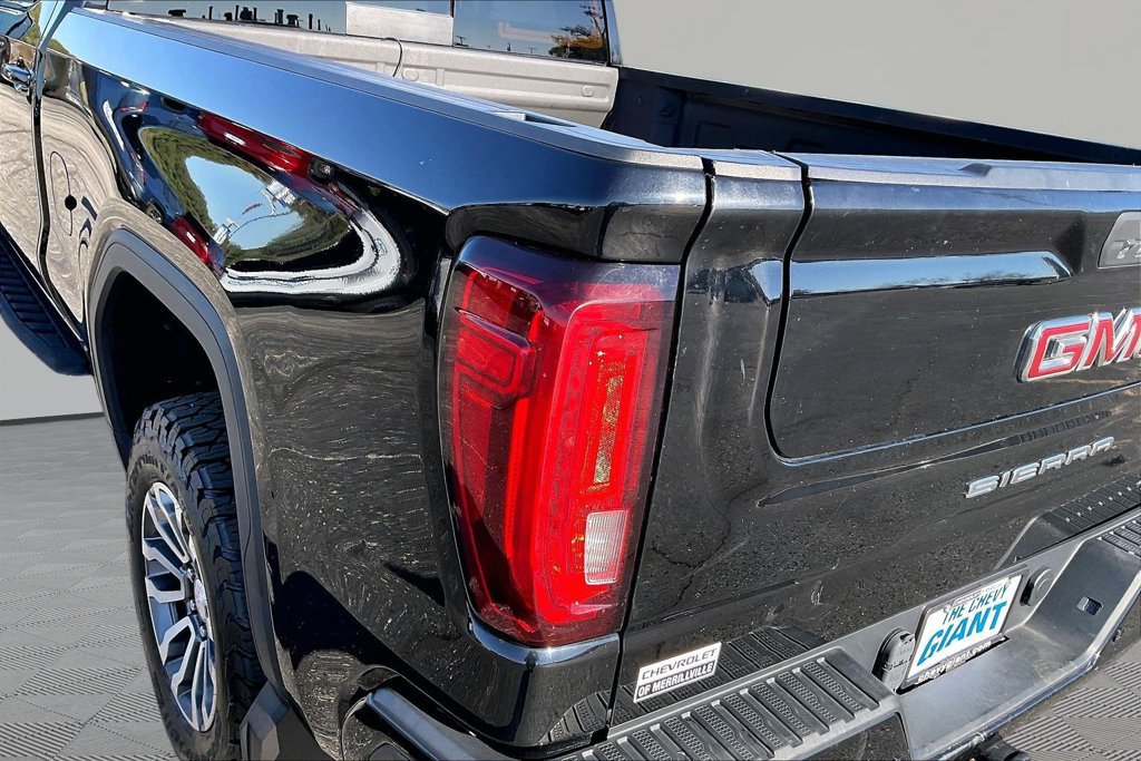 Used 2022 GMC Sierra 1500 AT4 w/ AT4 Premium Package AWD/4WD image 27