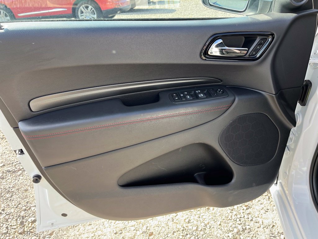 Used 2024 Dodge Durango GT RWD image 11