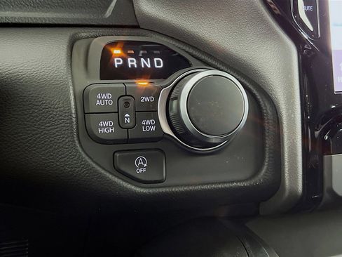 New 2026 RAM 1500 Big Horn AWD/4WD image 12
