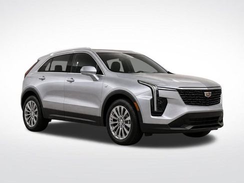 Used 2025 Cadillac XT4 Premium Luxury FWD image 10