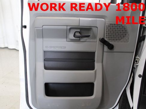 Used 2013 Ford E-350 and Econoline 350 Super Duty image 9