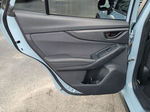 Used 2018 Subaru Crosstrek 2.0i Premium AWD/4WD image 13