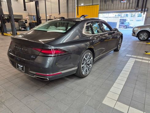 Used 2023 Genesis G90 3.5T image 7