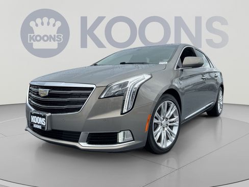 Used 2019 Cadillac XTS Luxury FWD image 1
