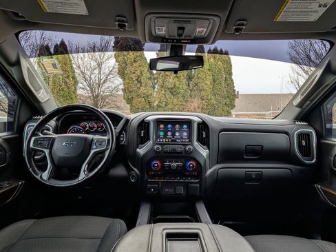 Used 2021 Chevrolet Silverado 1500 LT Trail Boss w/ Convenience Package II image 13