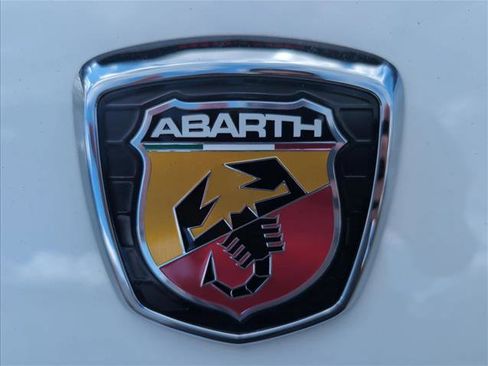Used 2015 FIAT 500 Abarth w/ Beats Audio Package FWD image 20