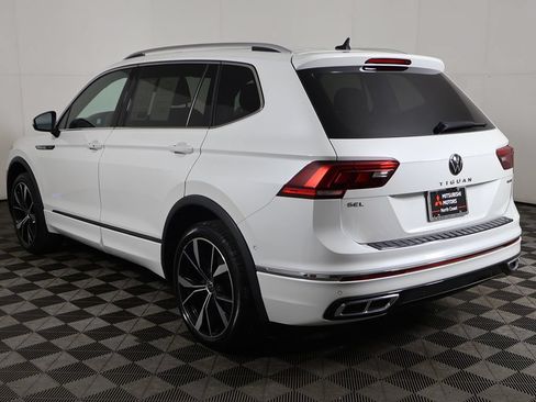 Used 2023 Volkswagen Tiguan SEL R-Line AWD/4WD image 11