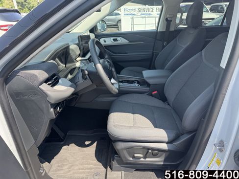 Used 2026 Ford Explorer Active AWD/4WD image 23