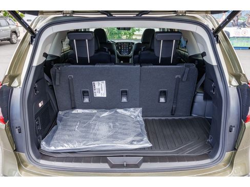New 2026 Subaru Ascent Premium AWD/4WD image 16