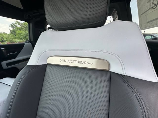 New 2025 GMC Hummer EV 2X AWD/4WD image 15