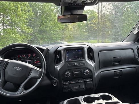 Used 2024 Chevrolet Silverado 1500 Custom Trail Boss AWD/4WD image 7