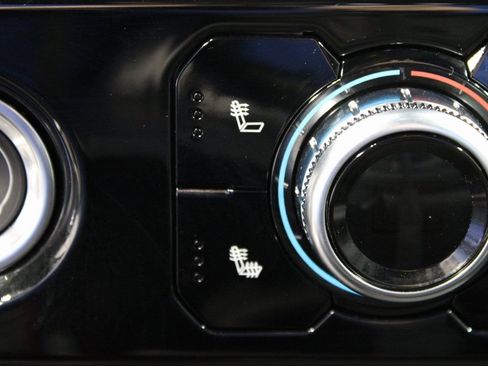 Used 2024 GMC Sierra 1500 SLT w/ X31 Off-Road Package image 54