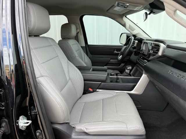Used 2024 Toyota Tundra SR5 w/ SR5 Premium Package AWD/4WD image 29