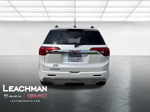 Used 2019 GMC Acadia Denali w/ Technology Package FWD image 5