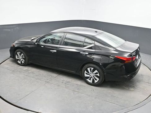 Used 2020 Nissan Altima 2.5 S FWD image 25