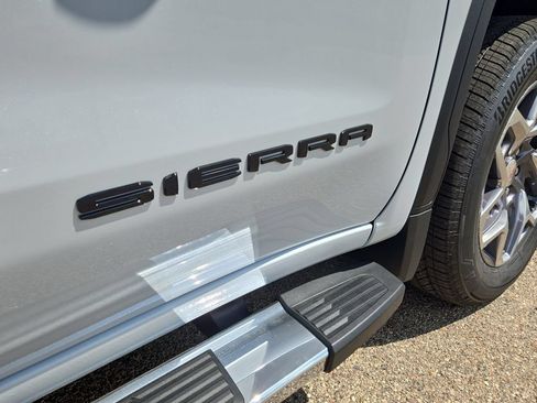 New 2026 GMC Sierra 1500 SLT w/ SLT Premium Package AWD/4WD image 38