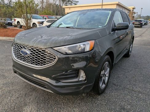 Certified 2024 Ford Edge SEL w/ Convenience Package image 8