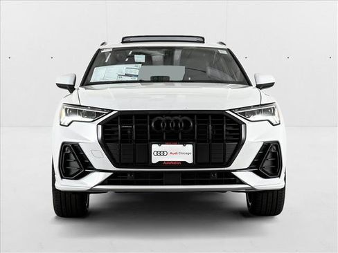 New 2025 Audi Q3 2.0T Premium image 2