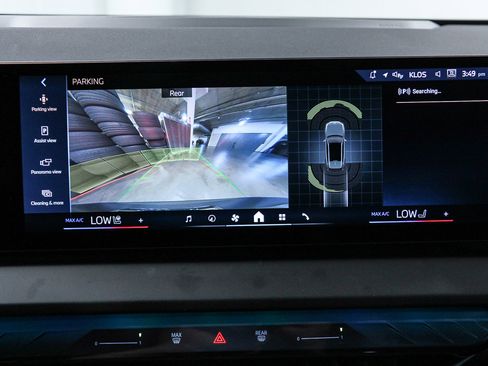 Used 2025 BMW X3 xDrive30i w/ Convenience Package image 23