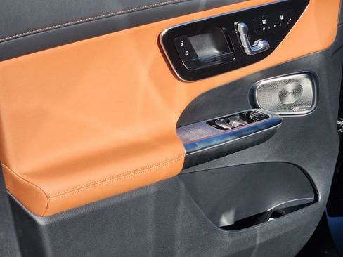 New 2026 Mercedes-Benz GLC 300 4MATIC image 10