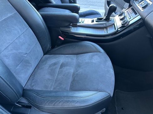 Used 2013 Land Rover Range Rover Sport HSE image 25